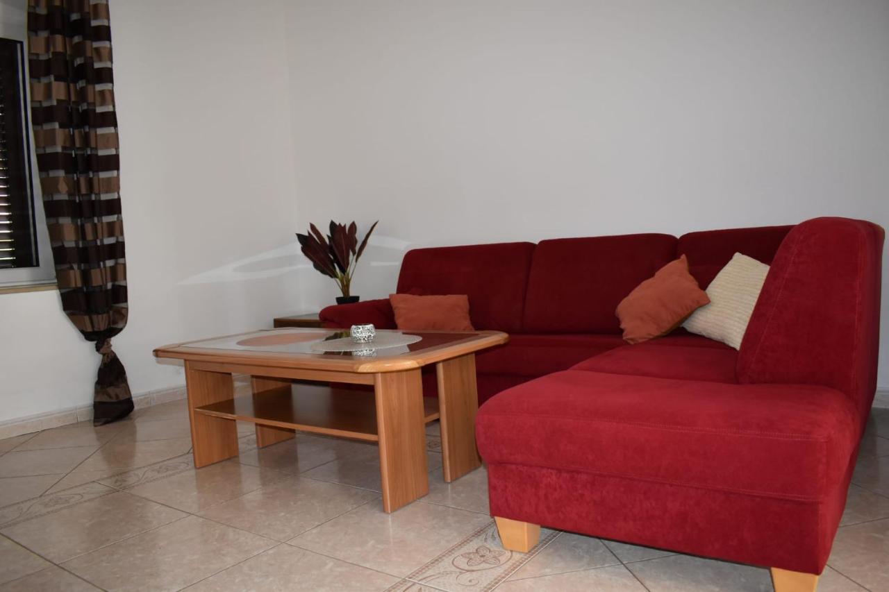Pet Friendly Apartment Murvi 50 Novigrad  Ngoại thất bức ảnh